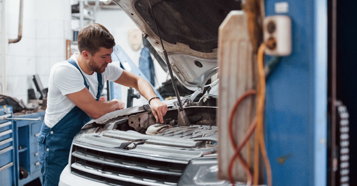 How much do car scratch repairs cost?